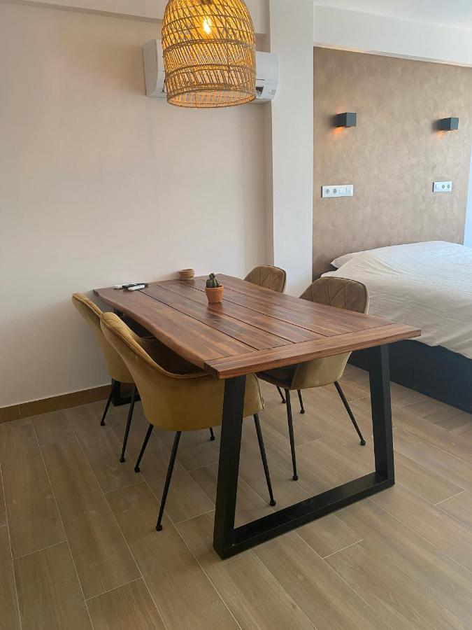 Don Jim Family, Beautiful Luxurious New Near Arenal